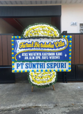 Papan Bunga Duka di Sangiang
