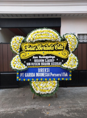 Papan Bunga Duka di Sangiang