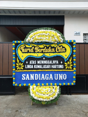 Papan Bunga Duka di Sangiang